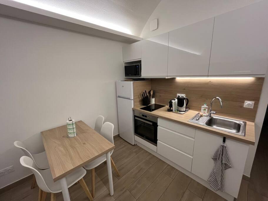 Appartement 4 Personnes Antibes Mer, Piscine, Parking, Tennis, Wifi Экстерьер фото