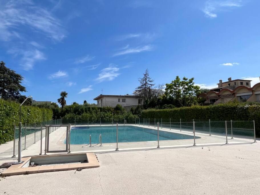 Appartement 4 Personnes Antibes Mer, Piscine, Parking, Tennis, Wifi Экстерьер фото